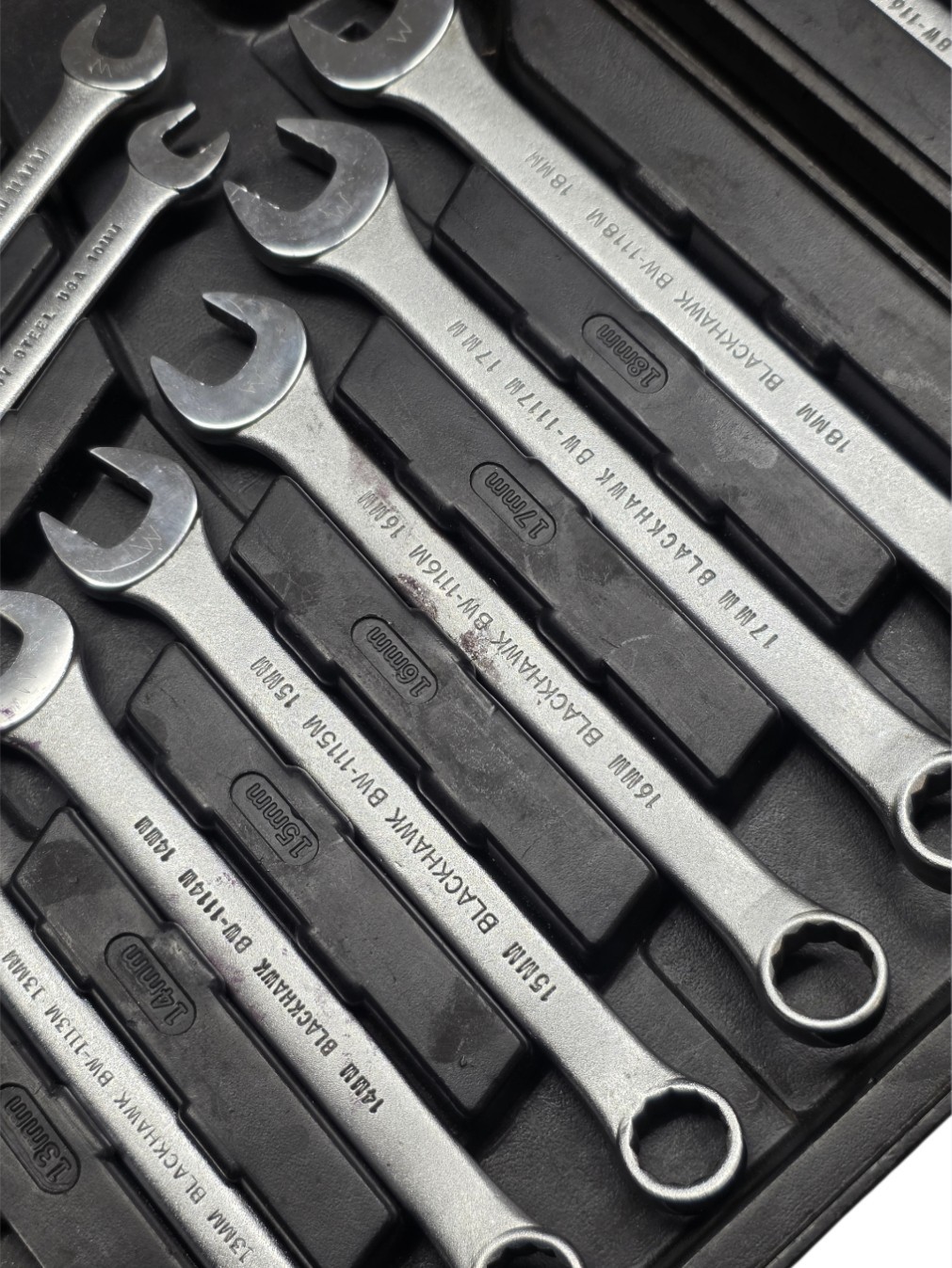 Blackhawk USA 18pc Metric 10-18mm, SAE 1/4-3/4” Satin Combination Wrench Set