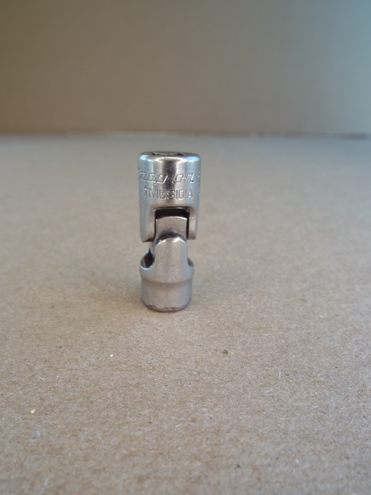 VTG Snap-on 5/16″ Swivel Socket 1/4″ Dr 6 Pt TMUS101A USA Good Condition -(Read)