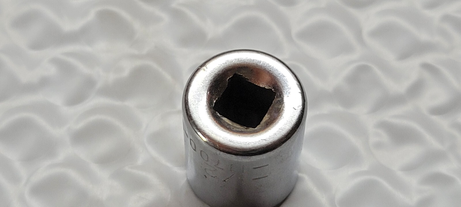 JS 11700-16 1/2″ 12pt 1/4″ Drive Socket