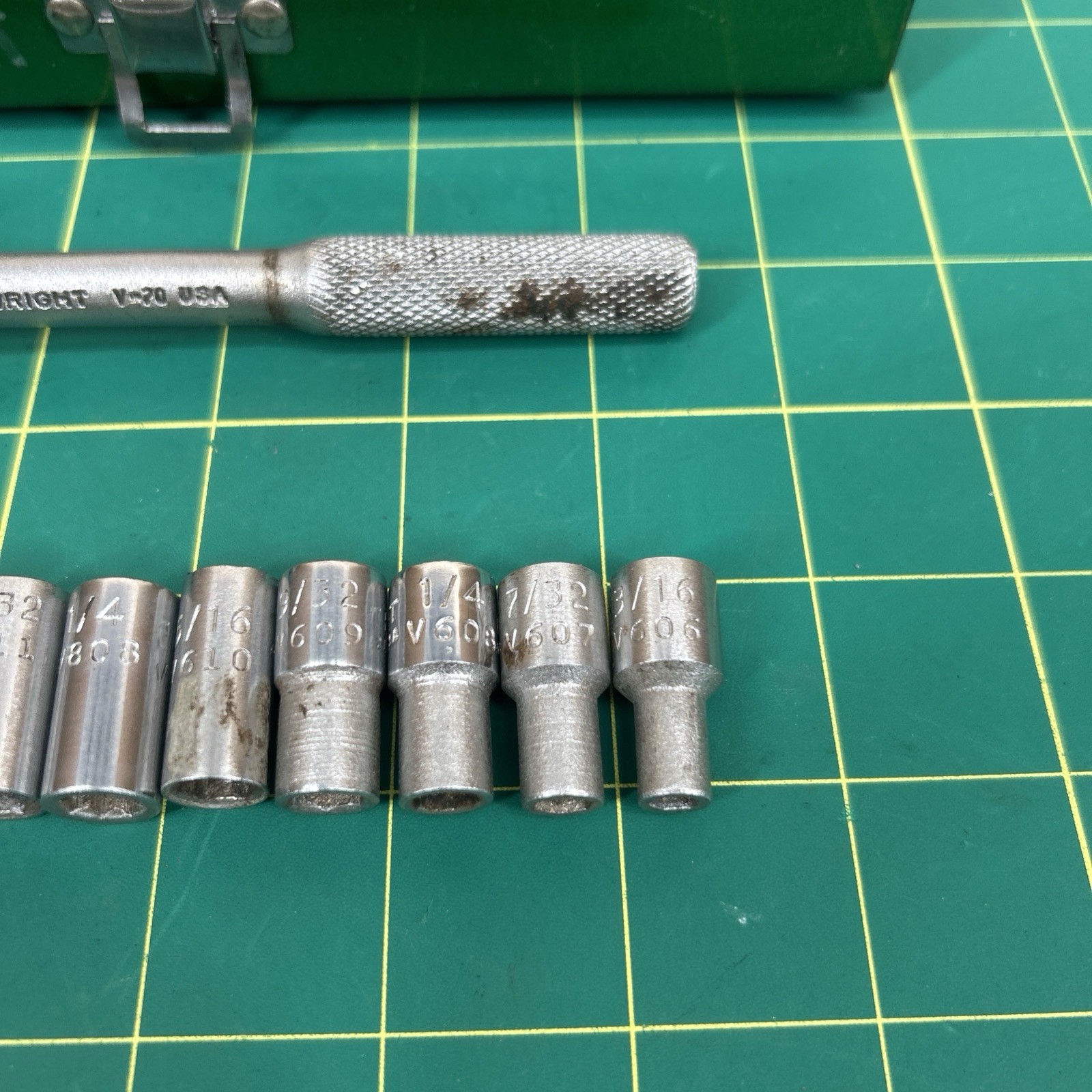 VTG Wright Tools 1/4” Drive SAE Socket & Ratchet Extension V-70 Set Case Box USA