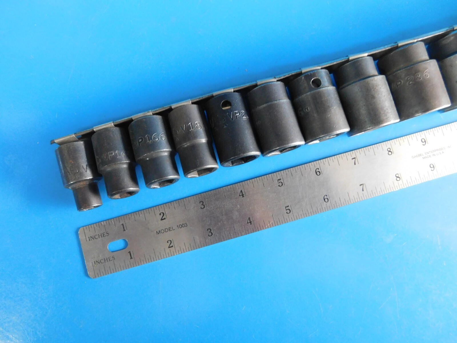 USED, MAC 1/2 IN. DR. SHORT SOCKETS (3/8 THRU 1-1/16 IN.) & 1-3/16, 1-1/2 IN