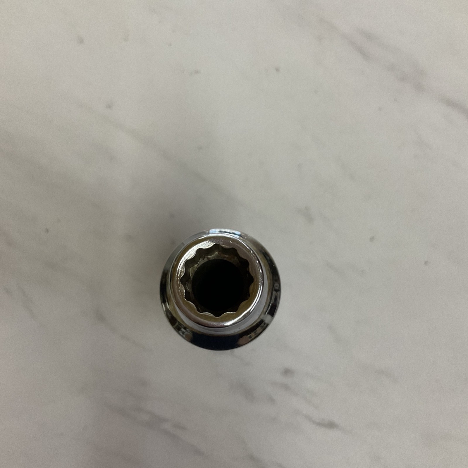 Snap-on S121 1/2″ Drive 3/8″ 12-Point SAE Deep Chrome Socket USA !SHIPS FREE!