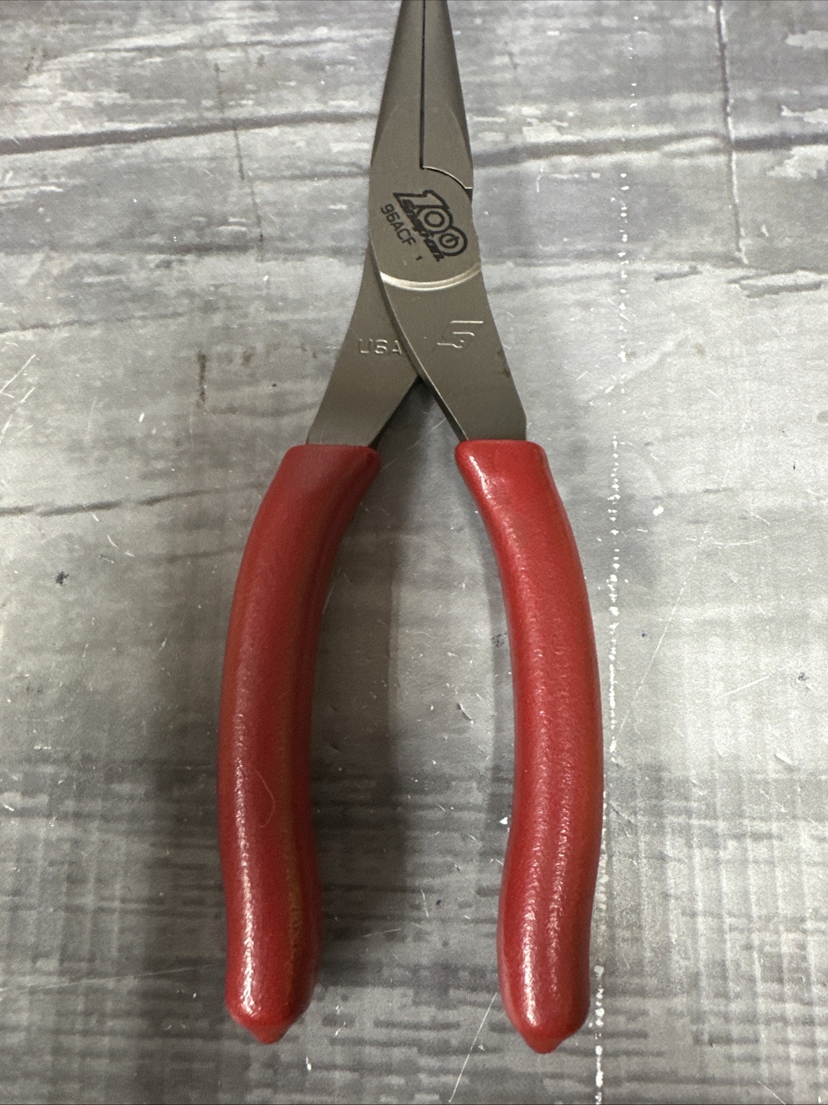Snap-On 96acf 8″ talon grip needle nose pliers 100 year red