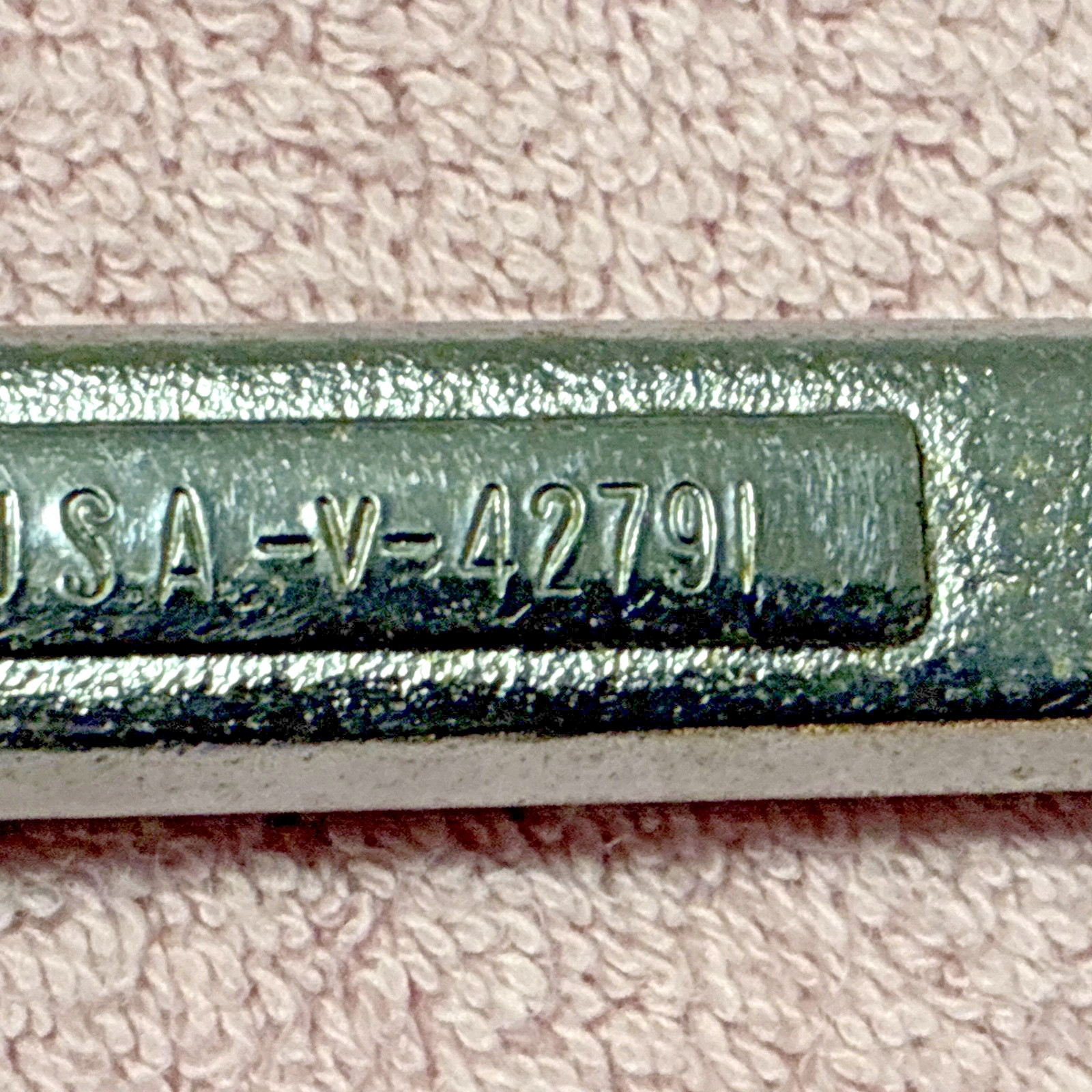 Craftsman Tools USA Vintage =V= Series 3/8 Drive Flex Head Ratchet with Oil Port