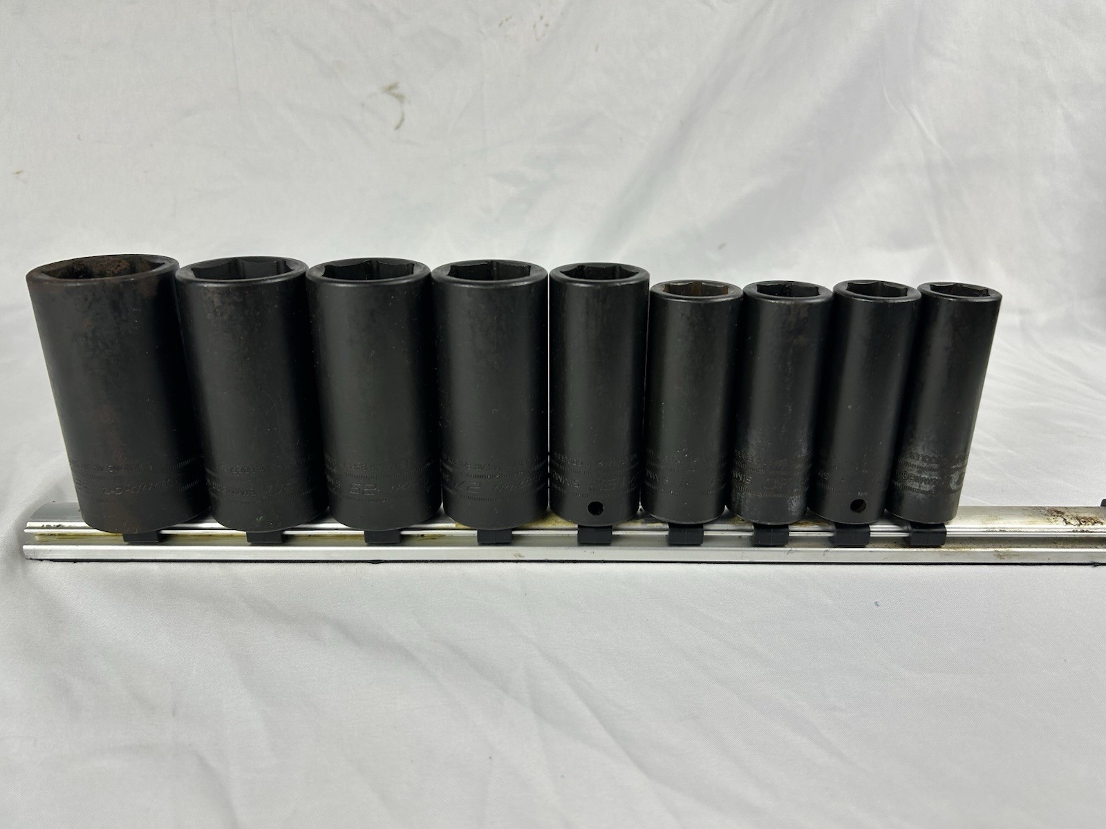 Snap-On 1/2″ Drive 6 Point Metric 18mm-32mm SIMM180-SIMM320 Deep Socket Set 9pc