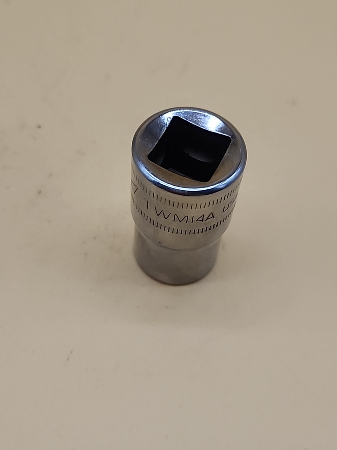 Snap-on Tools 1/2″ Drive 6-Point Metric 14mm Shallow Socket TWM14A