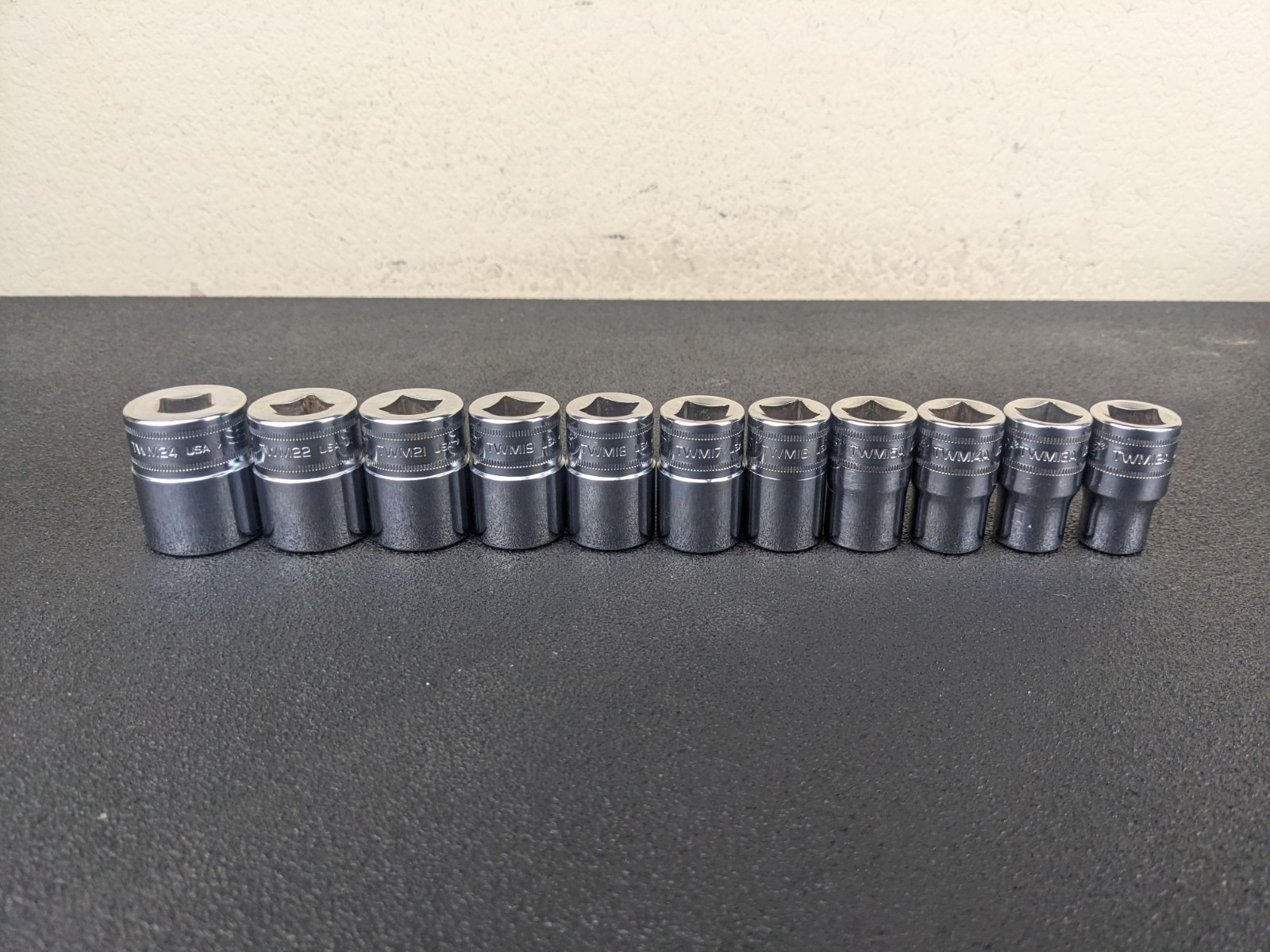 #bp494 Snap On 11pc 6 Point 1/2” drive Shallow Socket Set 24mm