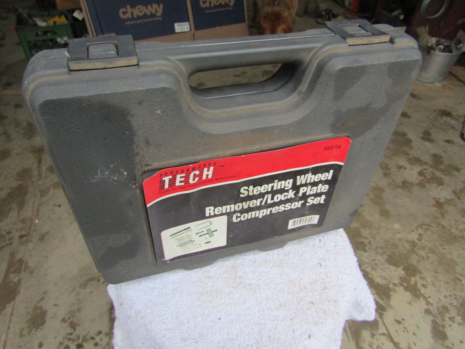 Performance Tech Steering Wheel Remover and Lock Plate Compressor W89704