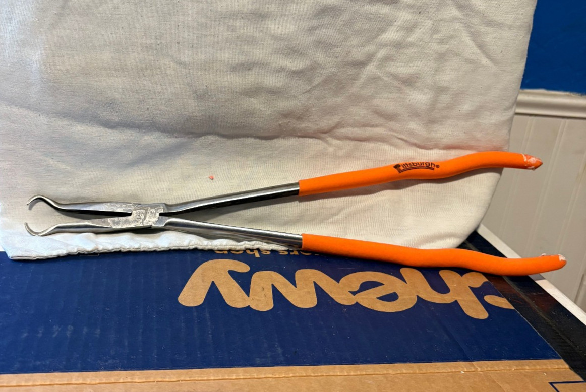 Pitsburgh Tools 915CP 15″ LONG REACH NEEDLE NOSE PLIERS – Excellent –