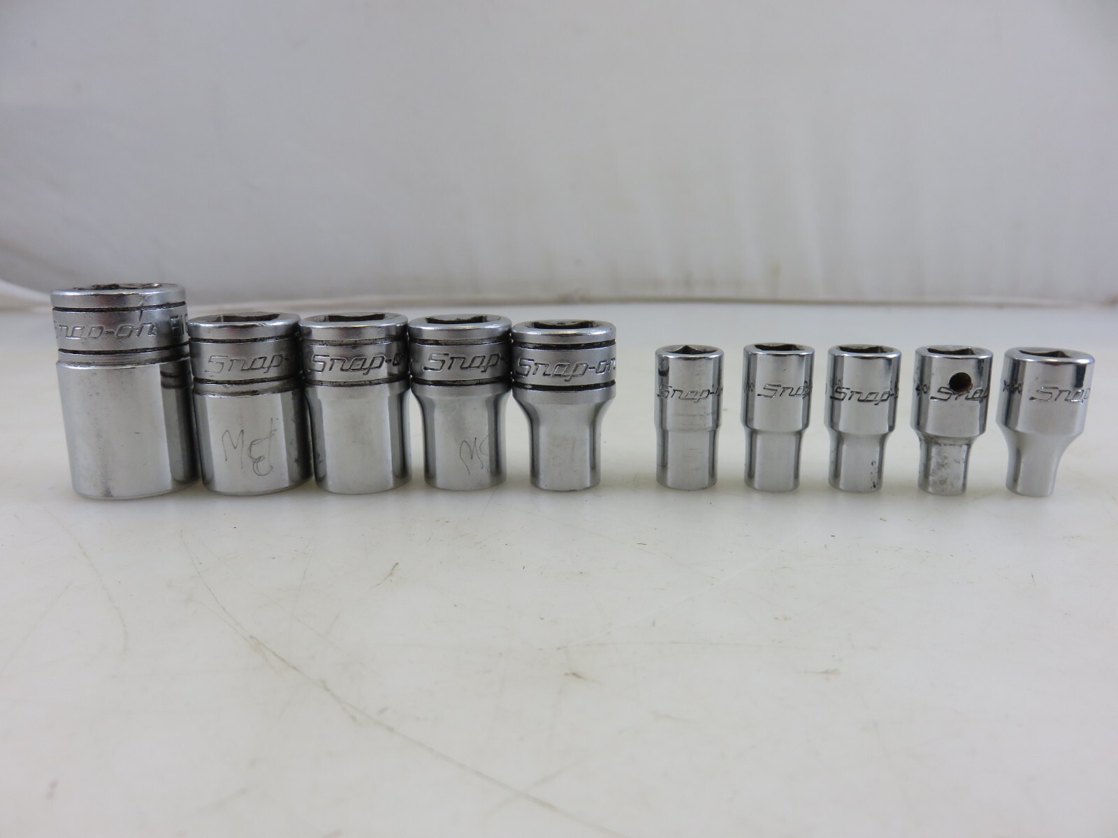 Snap-On 210AFLEY Inverted Torx Shallow Socket Set E4-E18 10pc Set 1/4″ & 3/8″ Dr