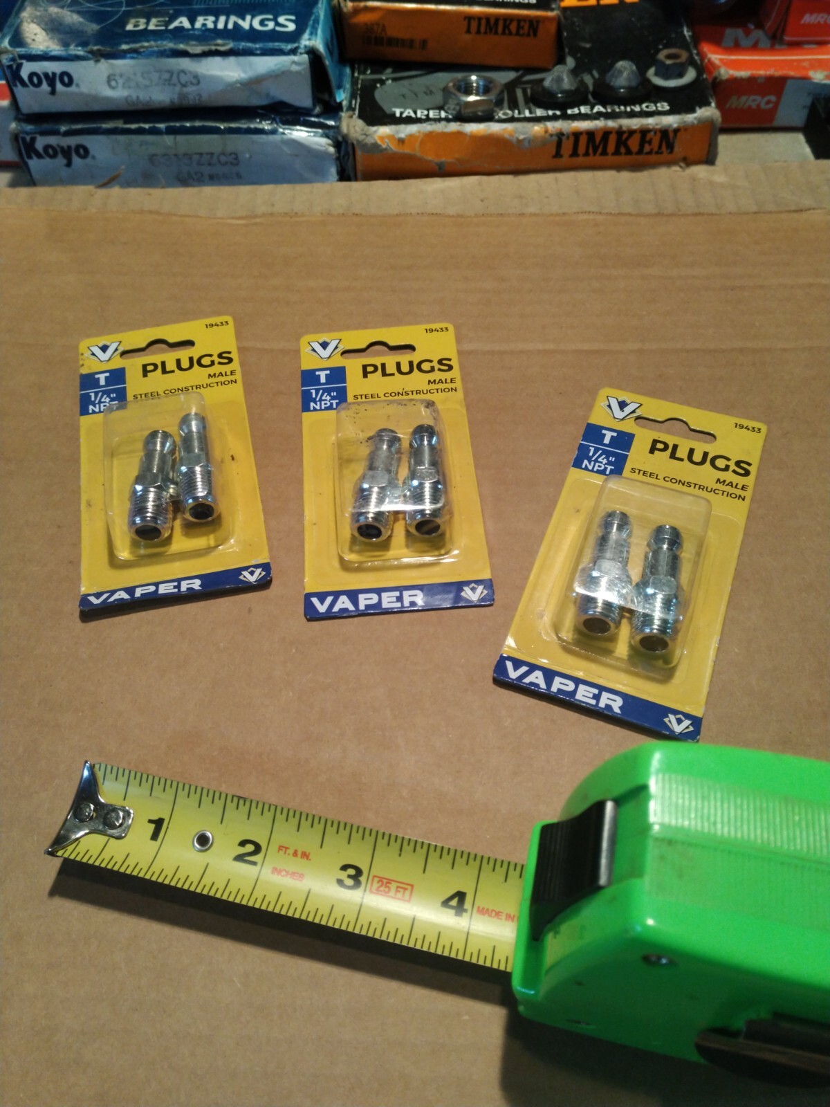 Qty 6) Industrial / Automotive «T» Style Air Plug Fittings. 1/4″ Male NPT. Cheap