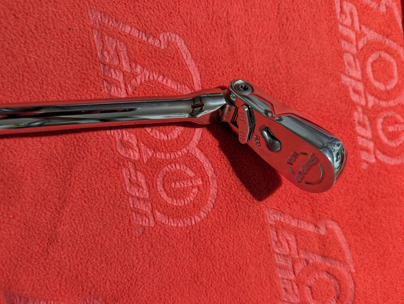Snap-on BRAND NEW 3/8″ Drive Extra Long LOCKING Flex-Head Ratchet #FLLX80