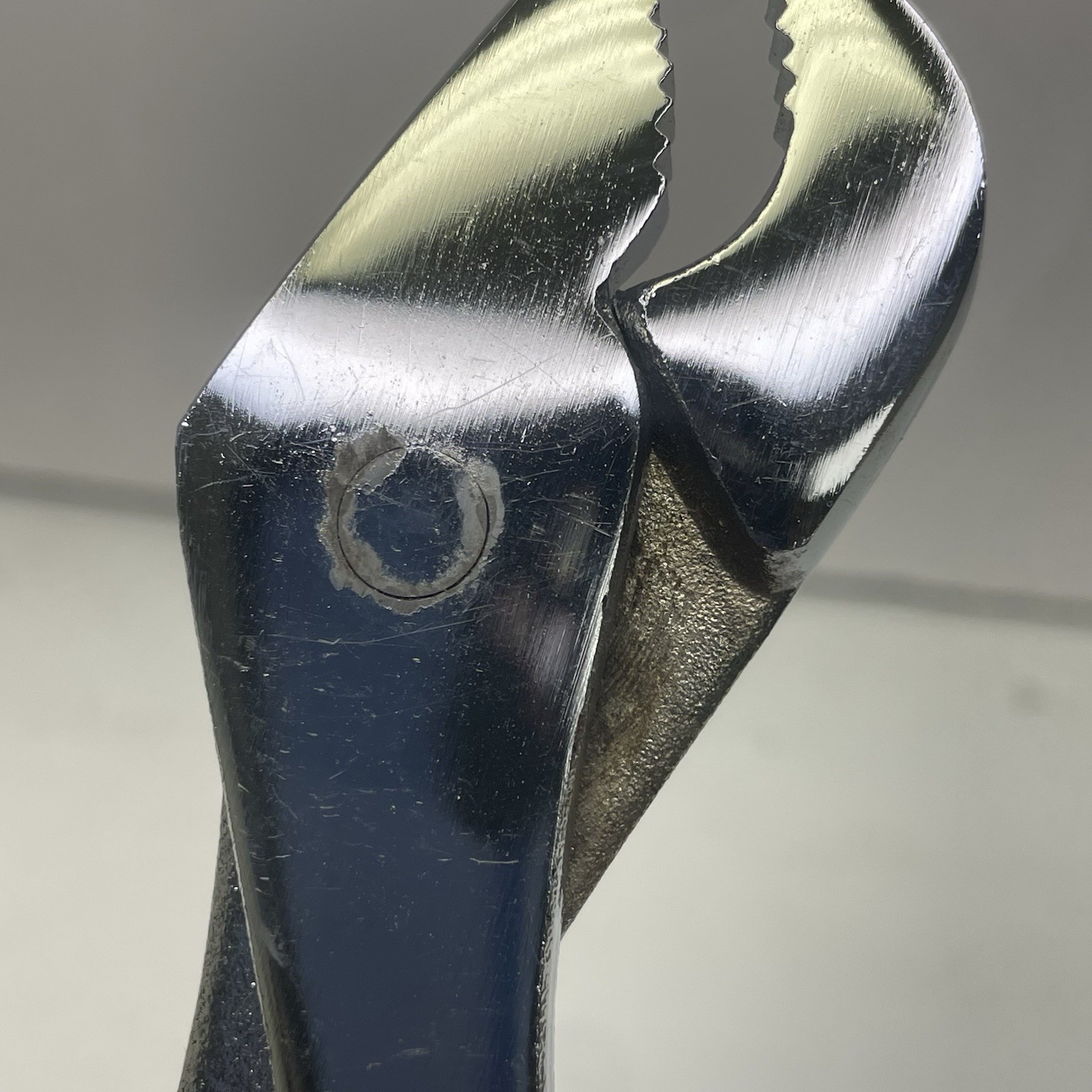 Angle nose battery nut pliers – red handle – 7.5 in – used