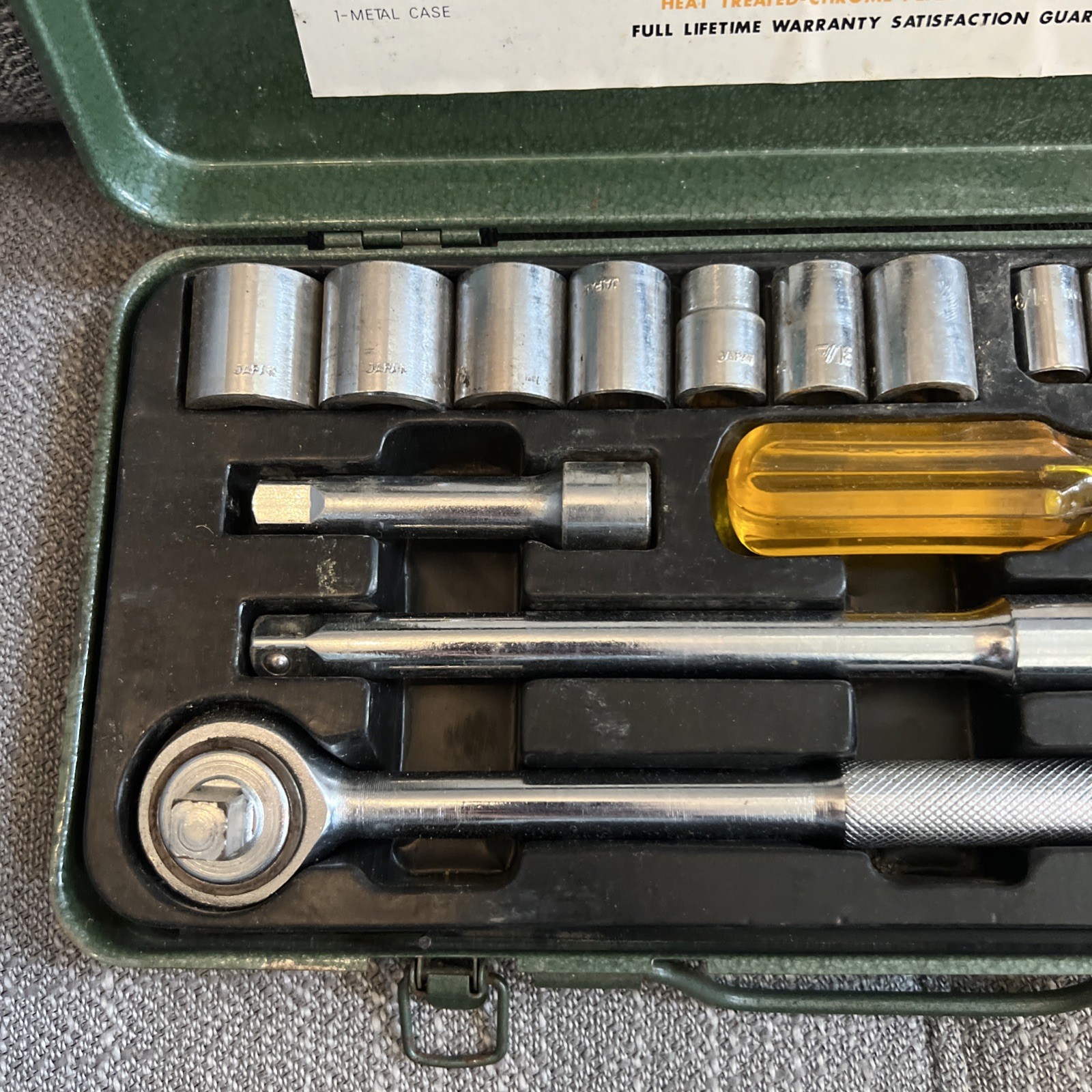 Vintage Continental 21 Piece Socket Set Tools Heavy Duty 1/4 And 3/8 Drive S.A.E