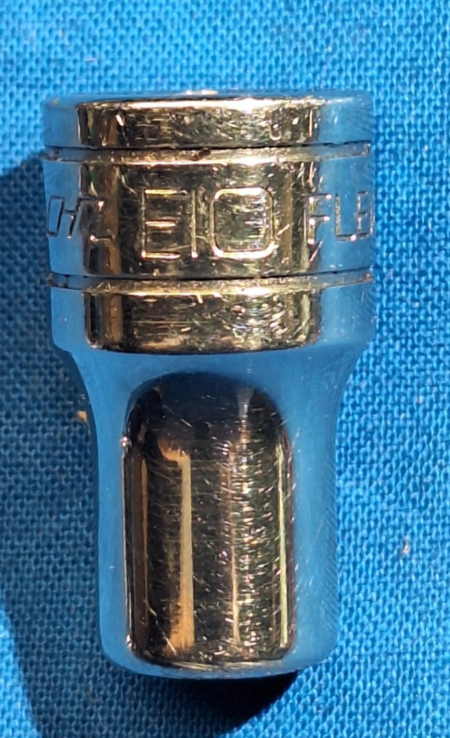 Snap-On FLE100A 3/8″ drive E10 inverted torx socket