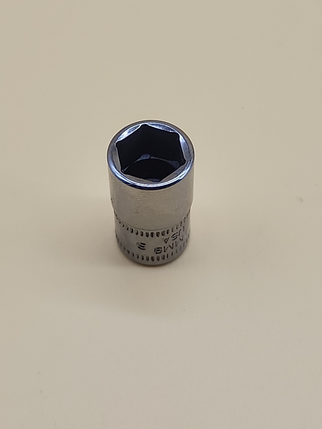 Snap-on Tools 1/4″ Drive 6pt Shallow Chrome Socket TMM9 USA
