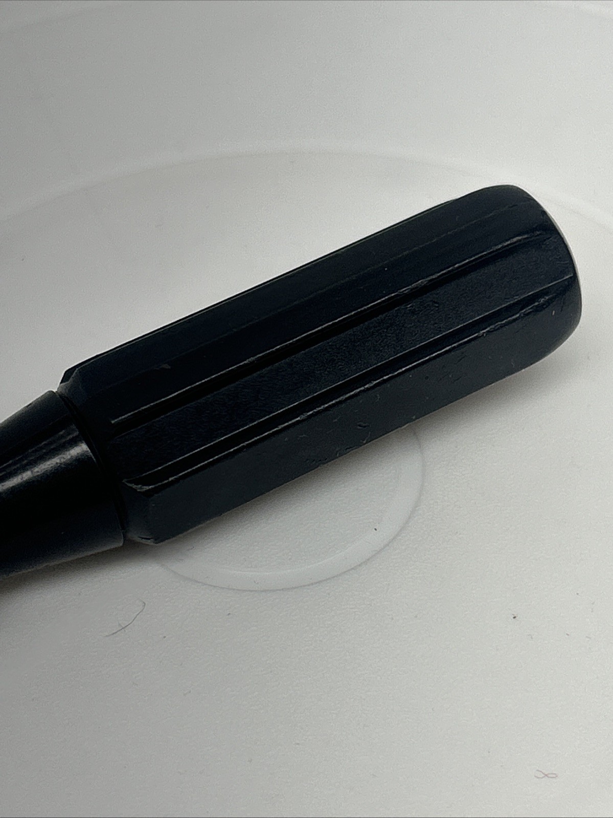 Snap-On ~ Model: TM-4 ~ 1/4″ Drive Standard Shank Driver