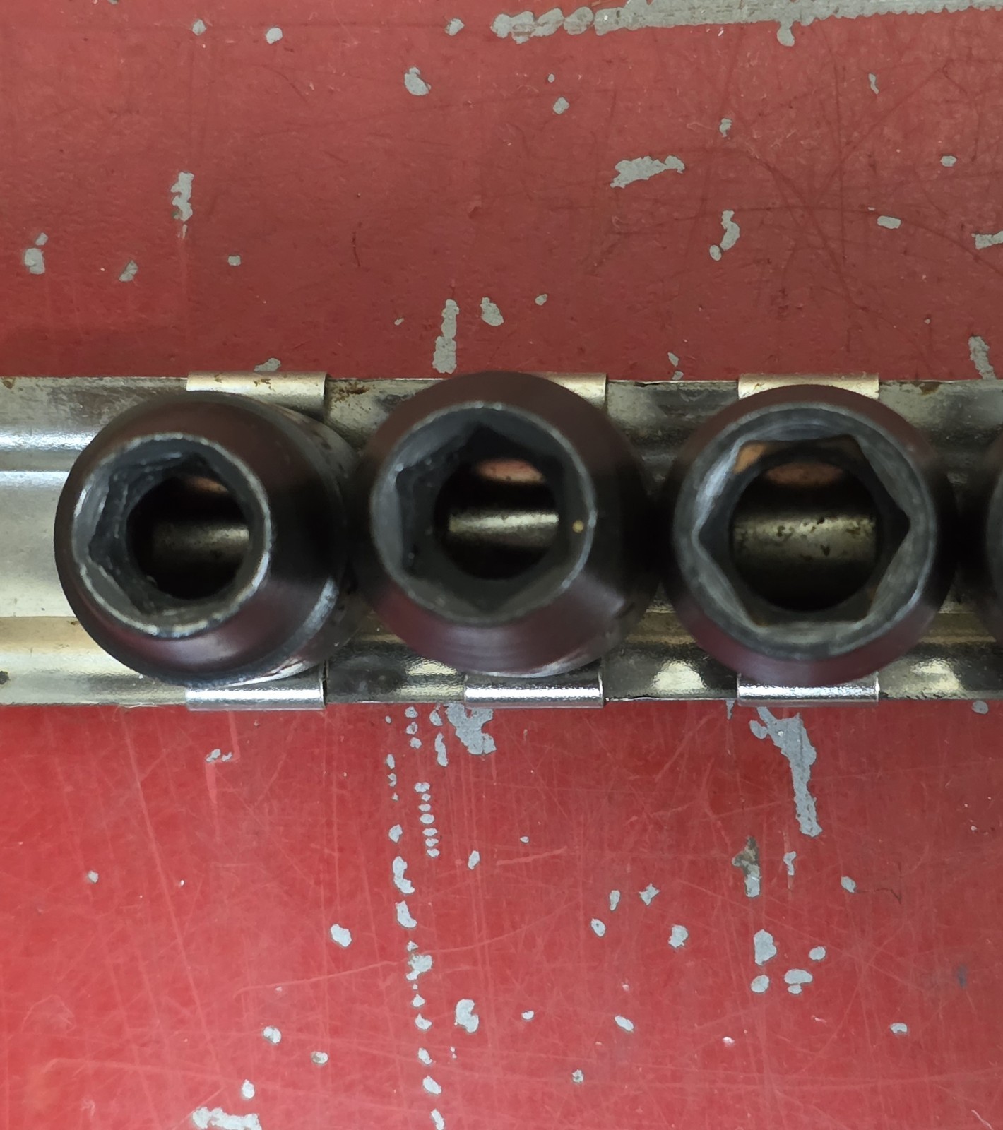 SK Tools 3/8″ Dr 12pc Metric Impact Shallow Socket Set 6pt 8mm -19mm USA