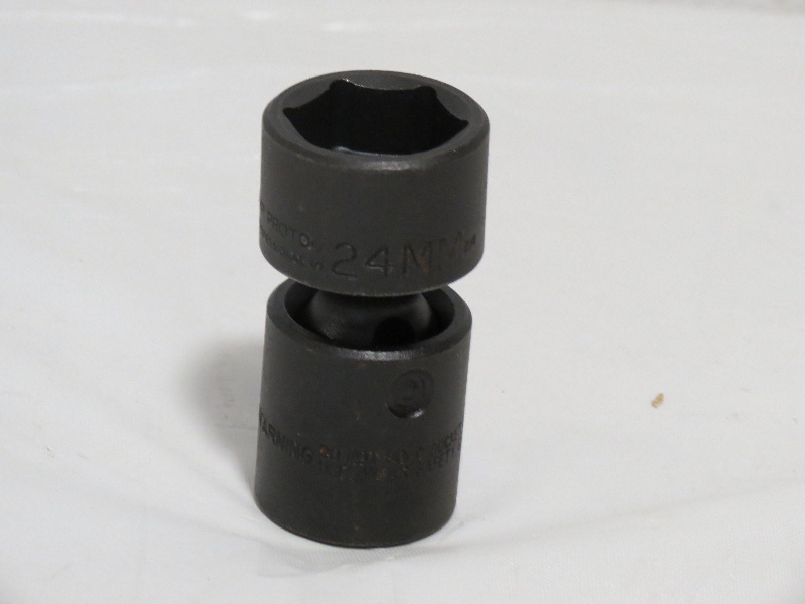 Proto 74424MP 1/2″ Drive 24mm Short 6 Point Impact Swivel Socket Overall 2 5/8″