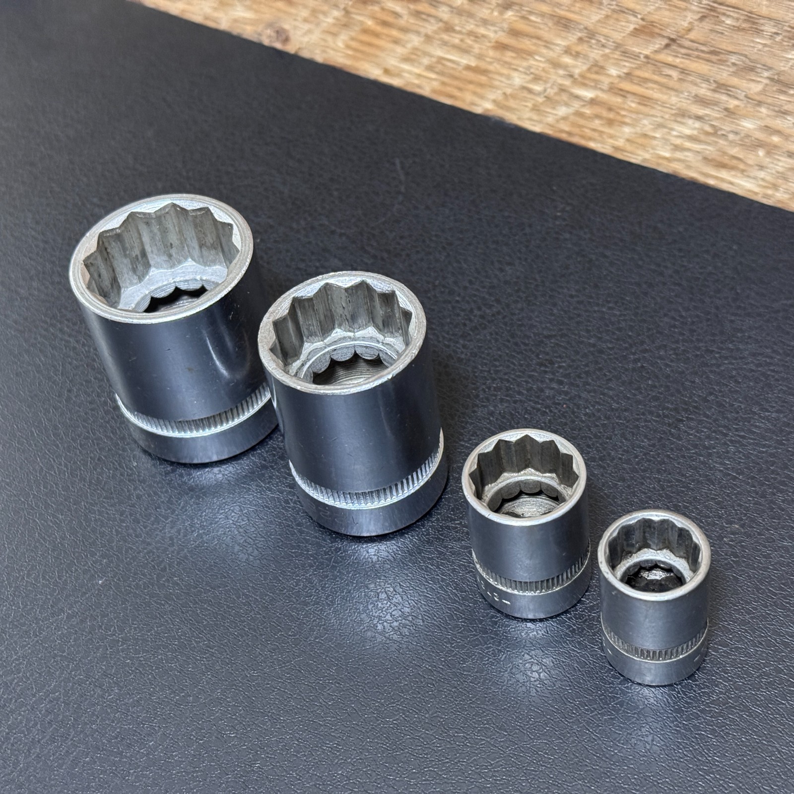 INDESTRO SUPER 1/2 Drive 12PT Socket 1″ 1232 7/8″ 1228 3/8 DR 5/8 2720 1/2″ 2716