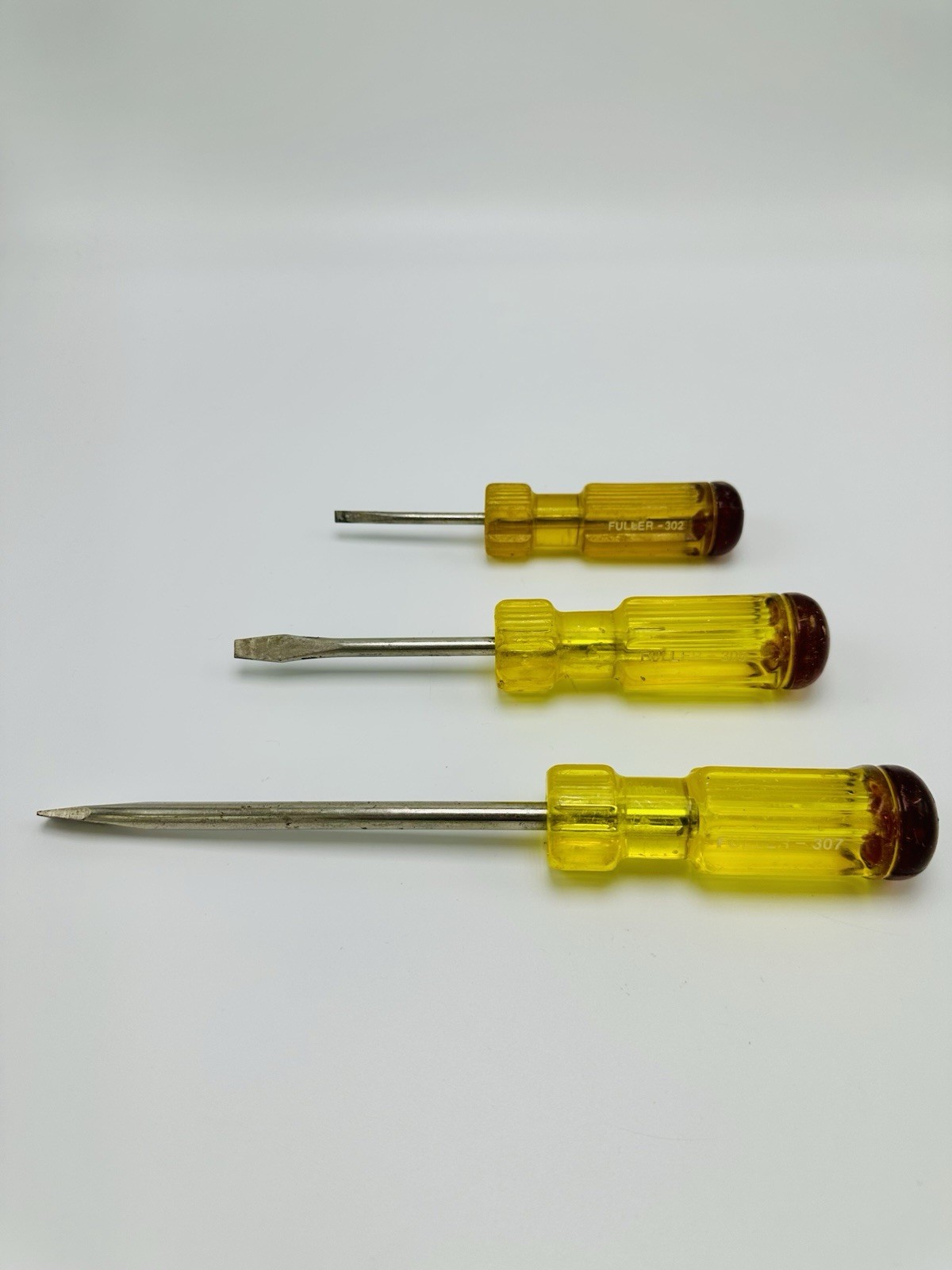 Vintage FULLER Red Top Slotted Screwdriver Lot 302 305 307