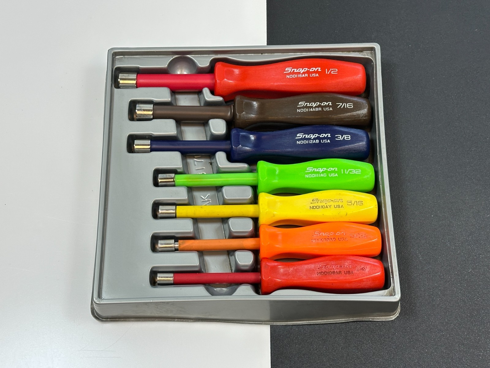 🇺🇸 Snap On Tools USA 7pc SAE 1/4″ to 1/2″ Nut Driver Set HARD Handle w/ Tray