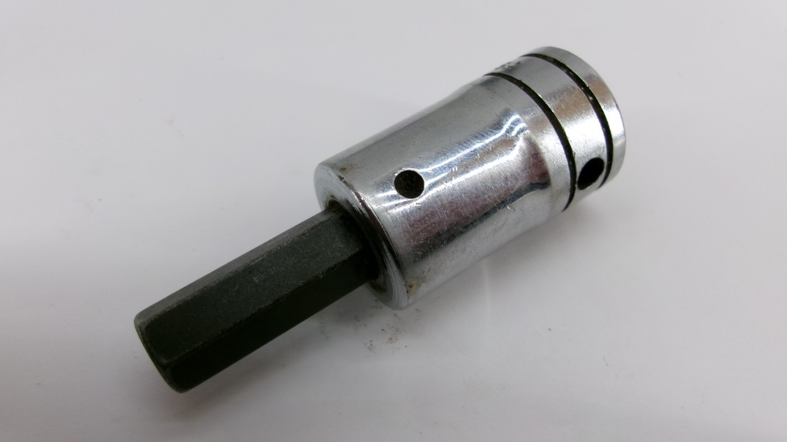 Snap-on tools 1/2″ drive 7/16″ Hex Allen Bit Socket Driver USA SA14A Nice!