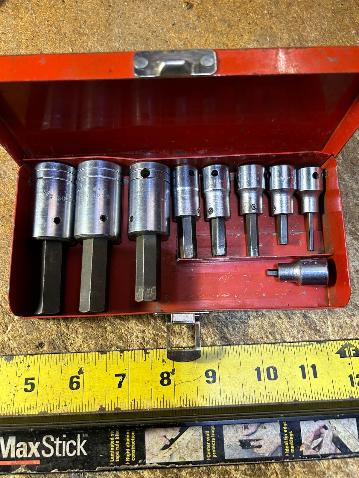 Proto Professional 3/8″ & 1/2″ Dr Hex Bit 9pc Socket Set(1/8″-5/8″) W/ Metal Box