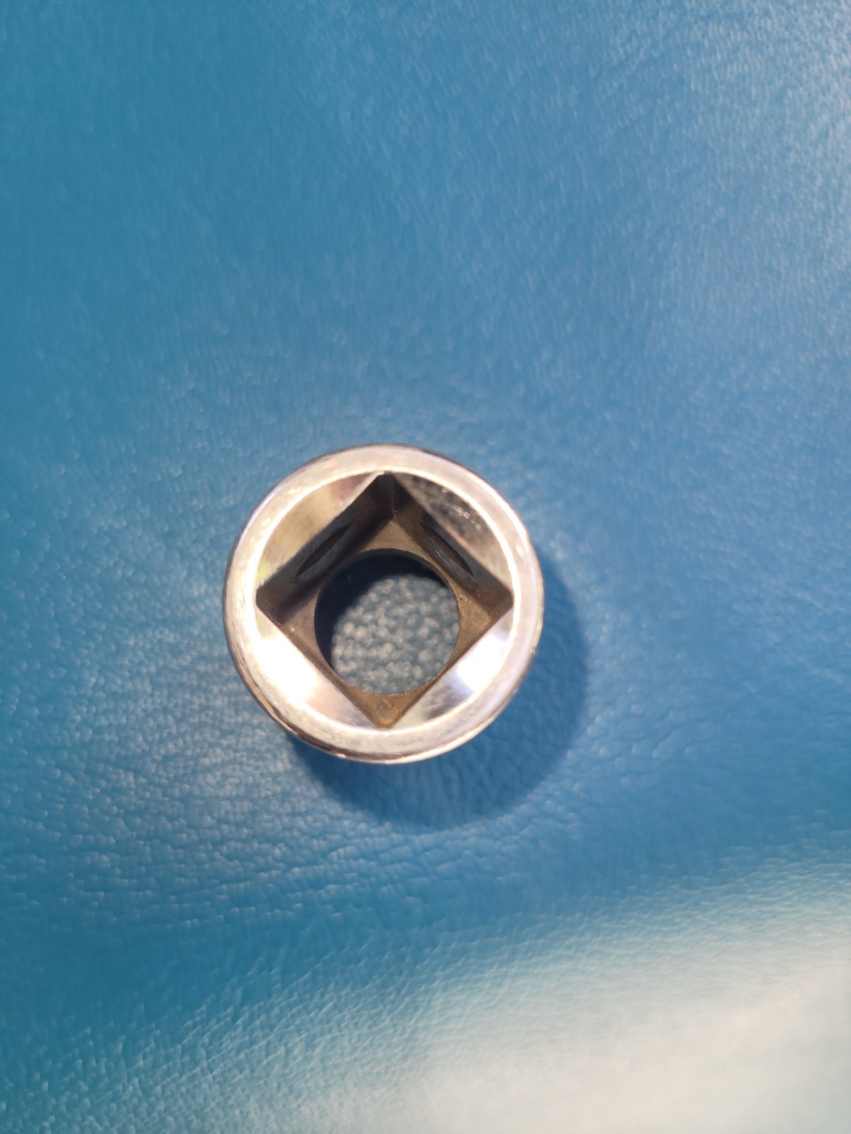 Craftsman -G- 44236 15mm 12pt 1/2″ Drive Socket