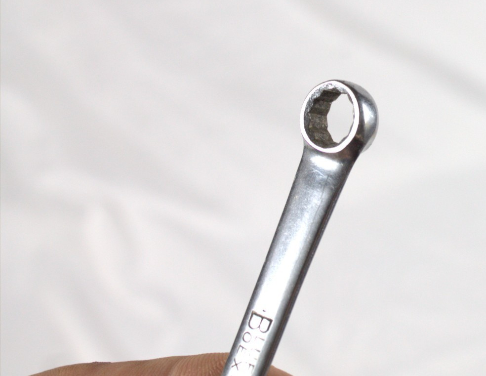 Snap-on’s Blue Point OEX-100 5/16″ 12-point Short Combination Wrench vinatge