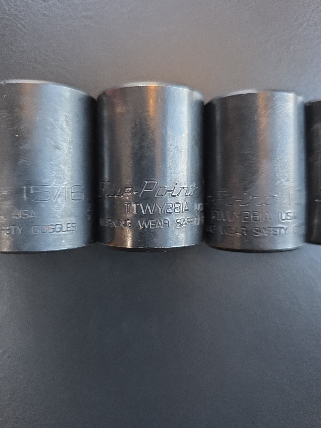 4 x Pcs From Blue-point As Sold by snap On 305TTWYA twist shallow sockets