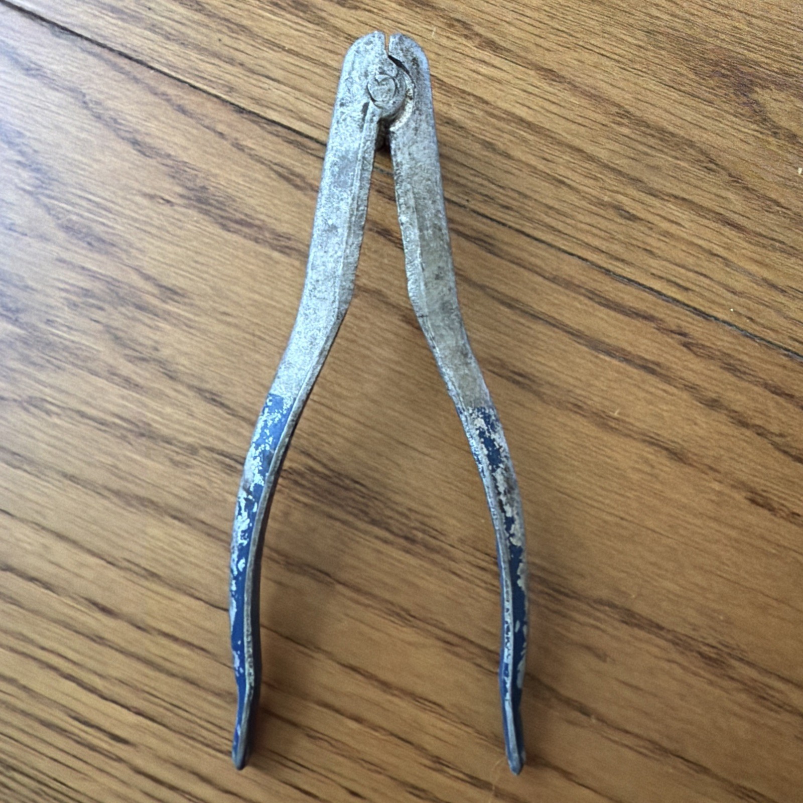 TOOL ANTIQUE BATTERY TERMINAL EXPANSION CLAMP PLIERS FORGED STEEL BLUE BIRD # 20