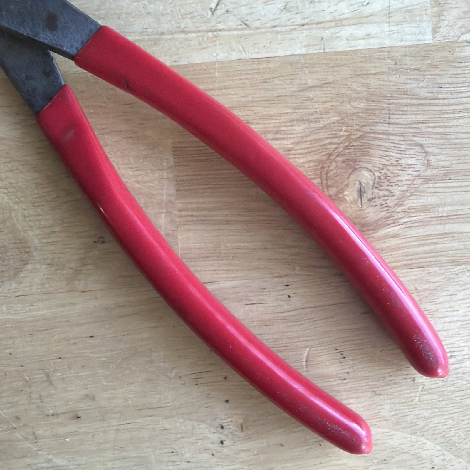 Mac Tools 10″ Adjustable Slip Joint Pliers Red Handle P301950 READ!
