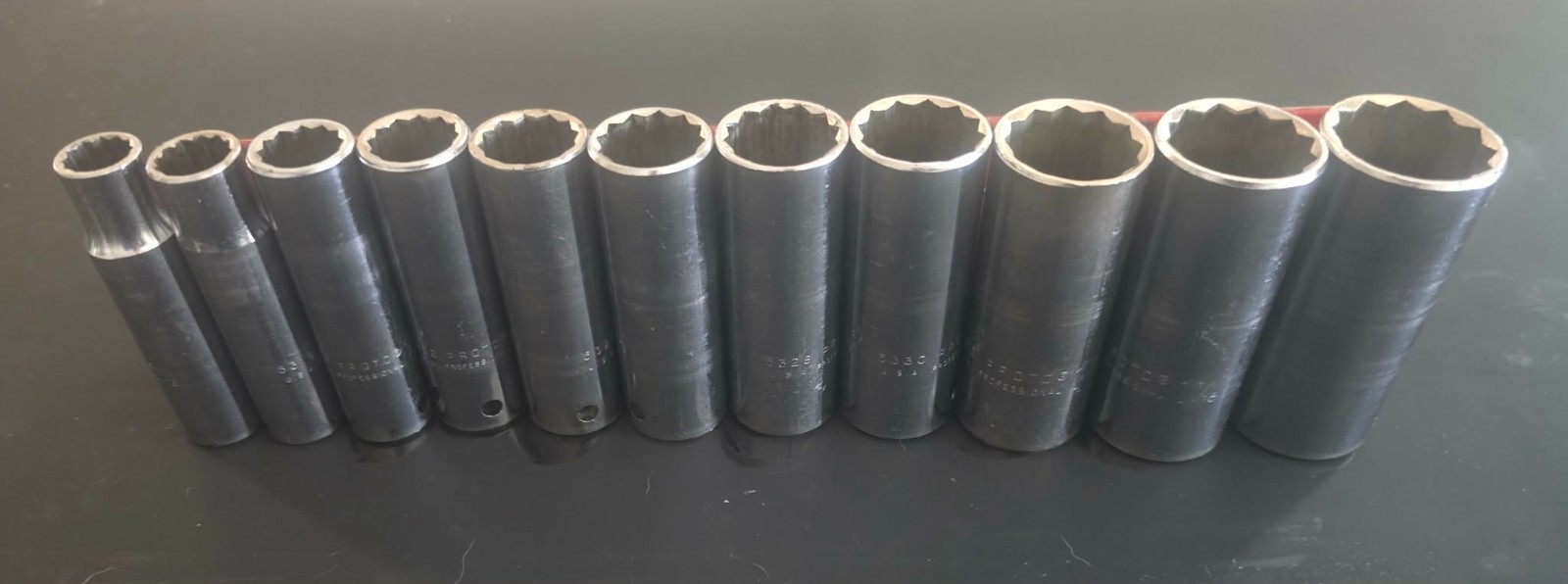 Proto 5300A – Complete 11‑Piece Socket Set – 1/2″ to 1‑1/8″ – USA Made – Red Hol