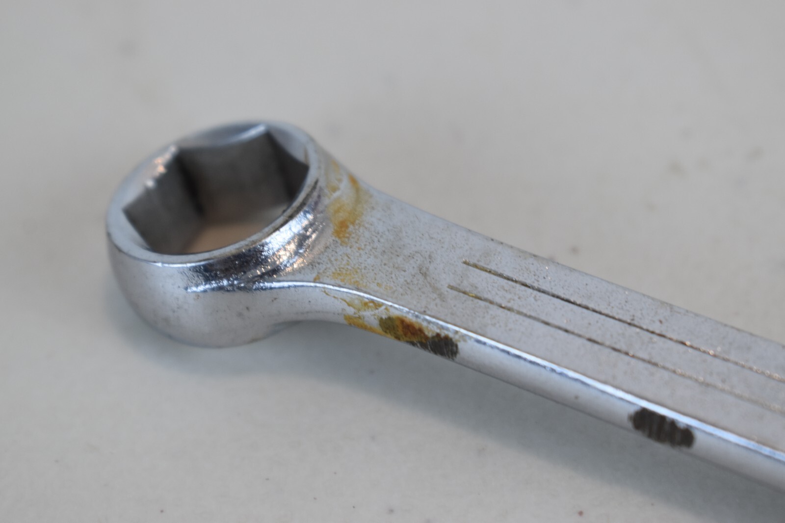 Mac Tools CH20 5/8″ SAE Combination Wrench 6 Point Brushed Chrome