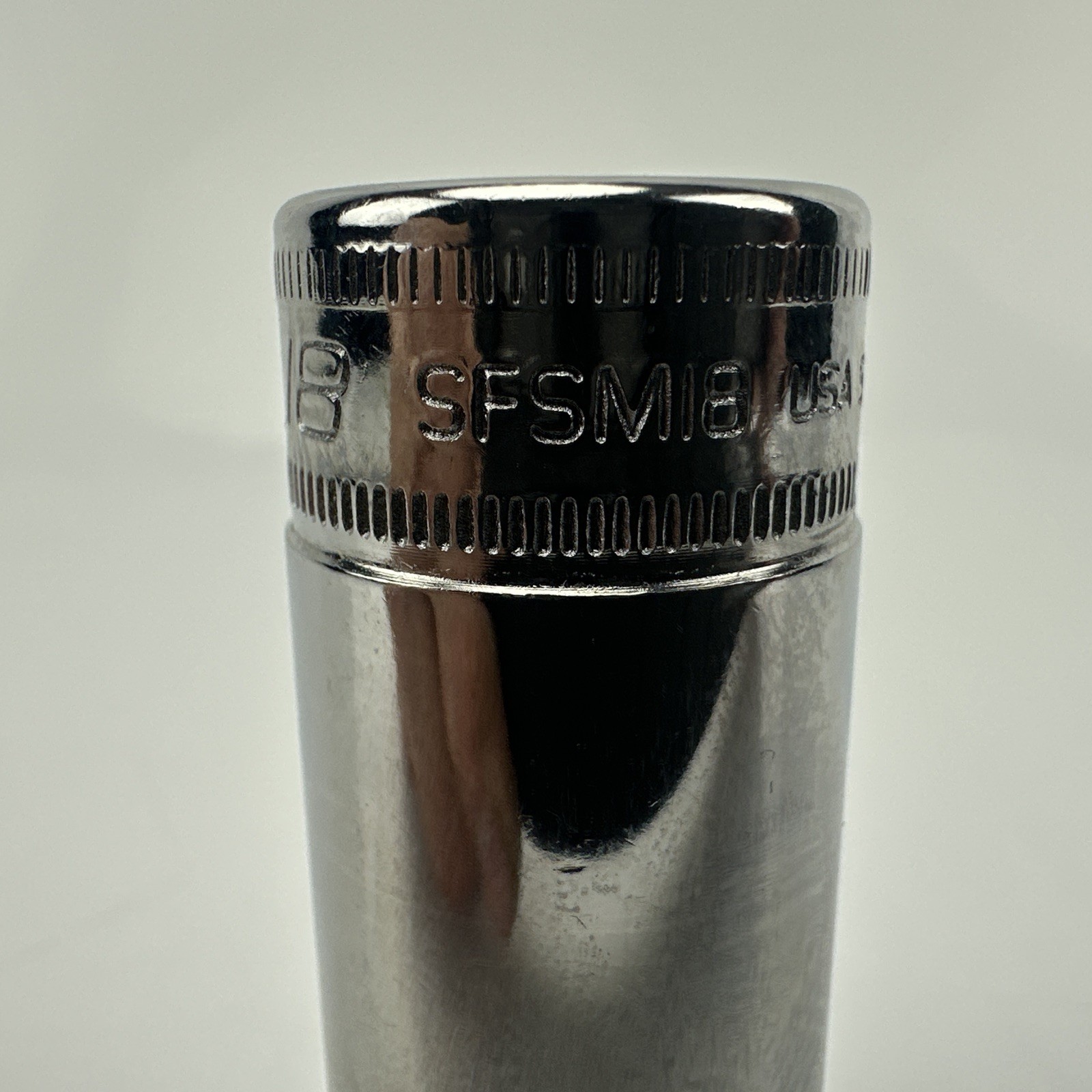Snap-on USA 3/8″ drive 18mm Deep Metric Chrome 6-point Socket wrench SFSM18