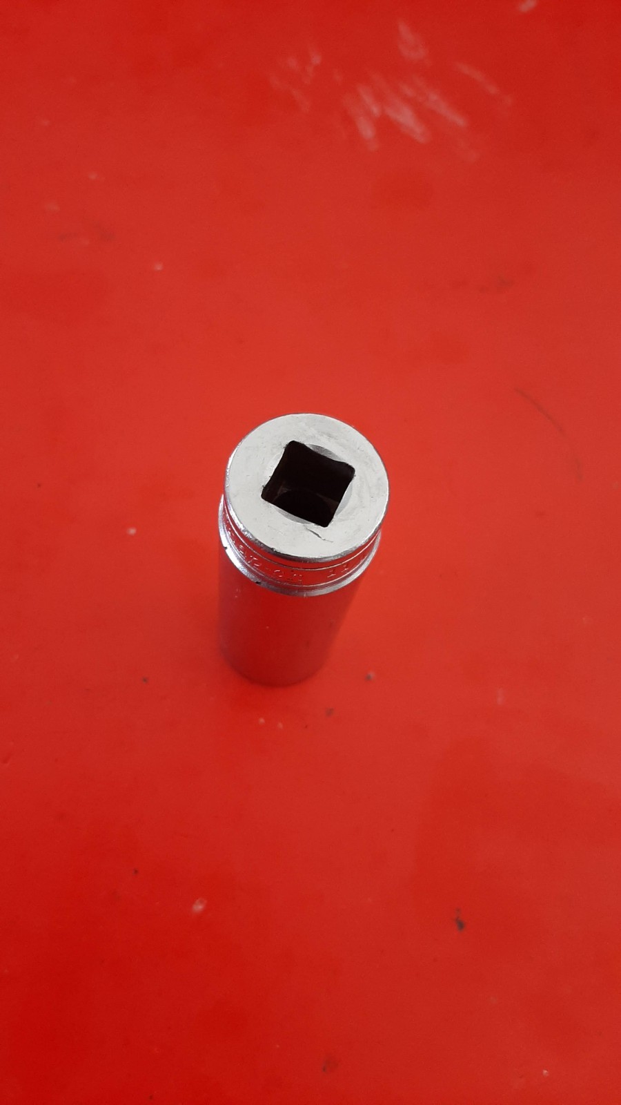 Snap-on Tools USA 3/8″ Drive 6pt Point 11/16″ Deep Chrome Socket SFS221 327