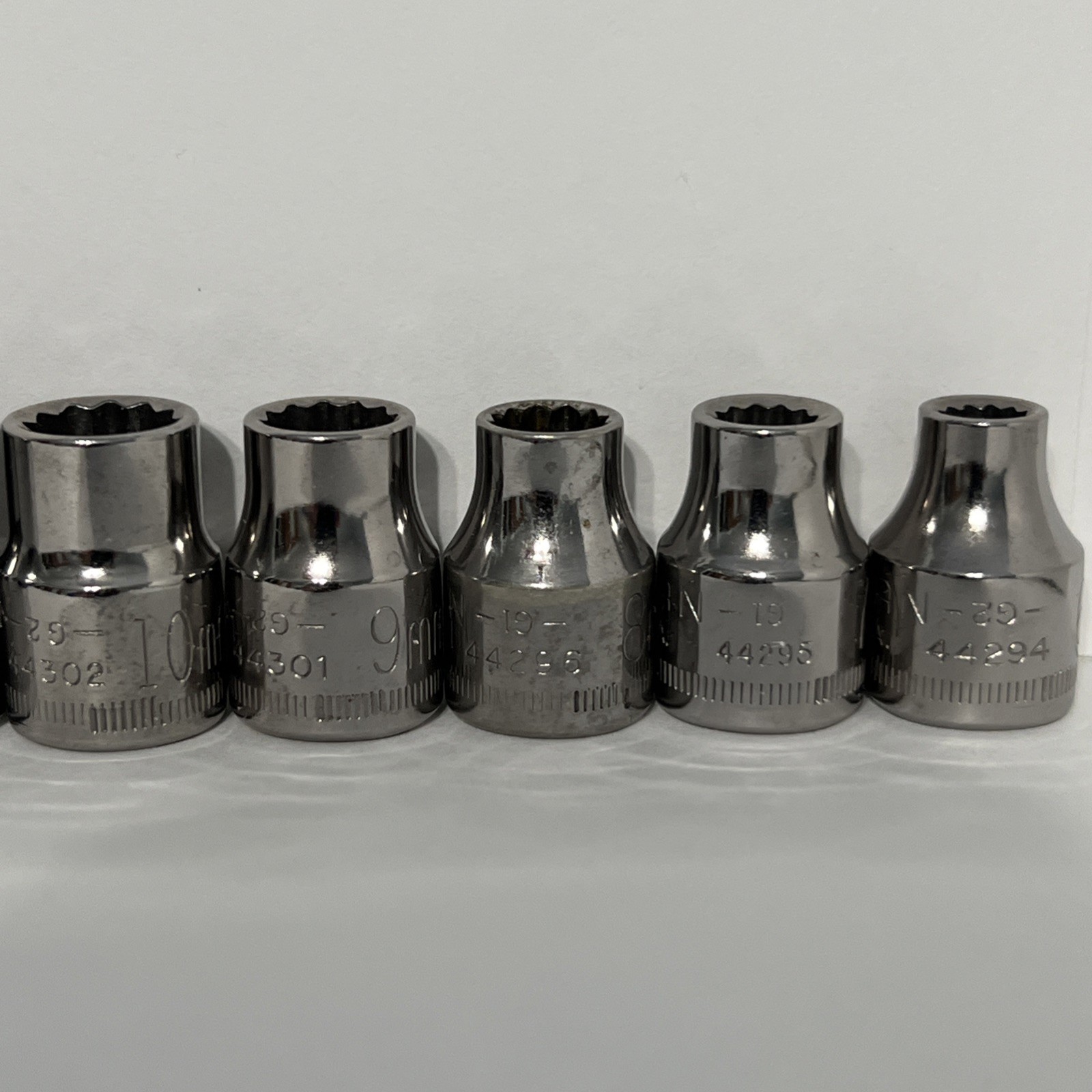 Craftsman 15pc Metric Shallow Socket Set 3/8” Drive, 12 Pt, 6-19mm & 21mm Vtg