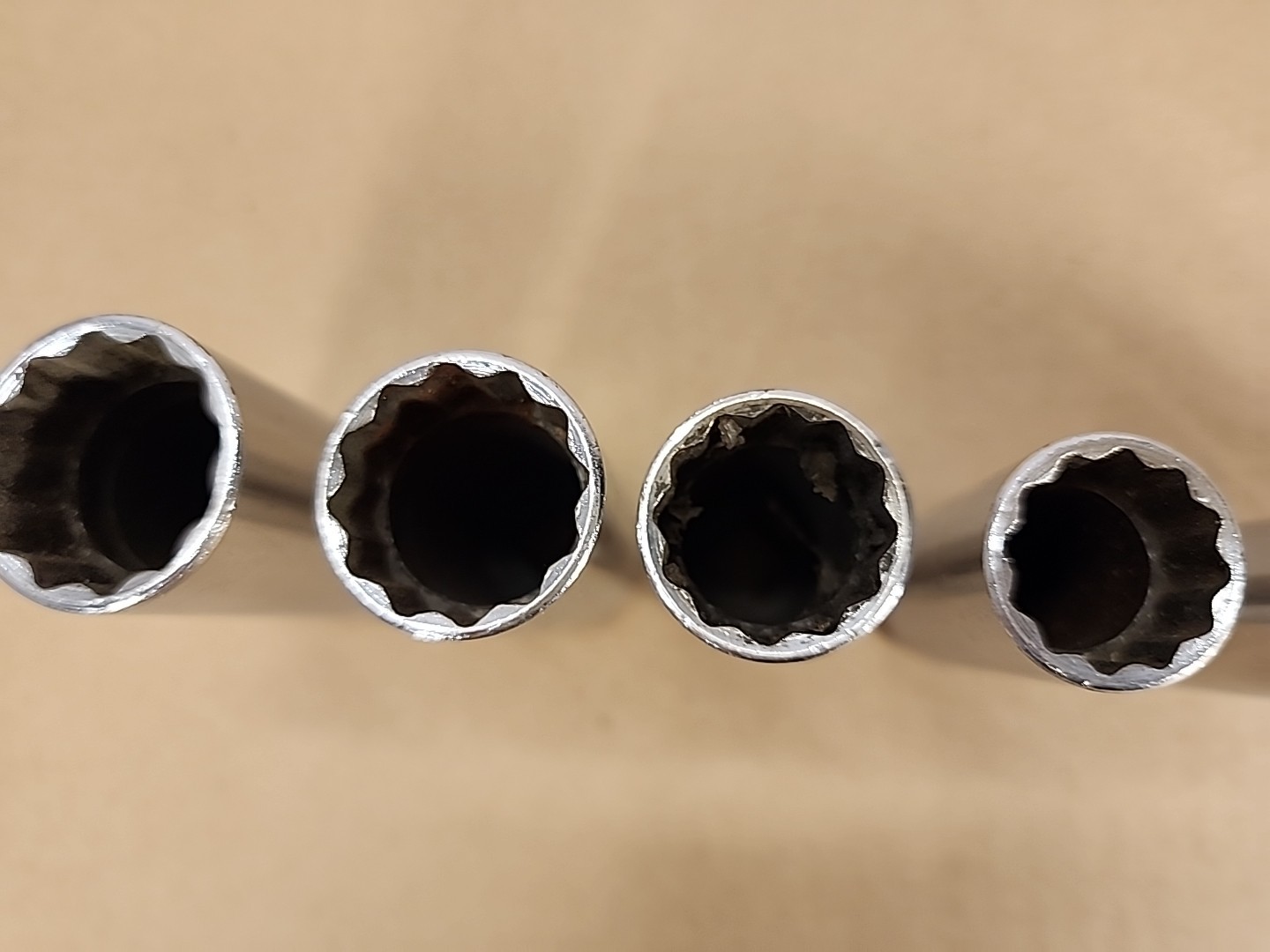 Snap-on Tools 8pc 3/8″ Drive SAE 12pt Deep Standard Sockets SF081-SF241