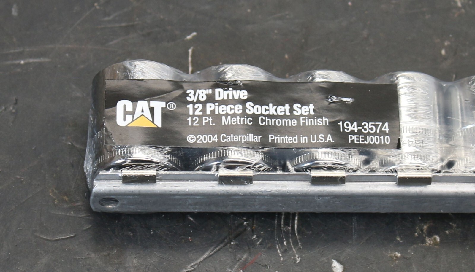 CAT /Snap-On Tool 194-3574 12-Piece Socket Set 3/8 Drive Metric 8-19 mm 12-Point