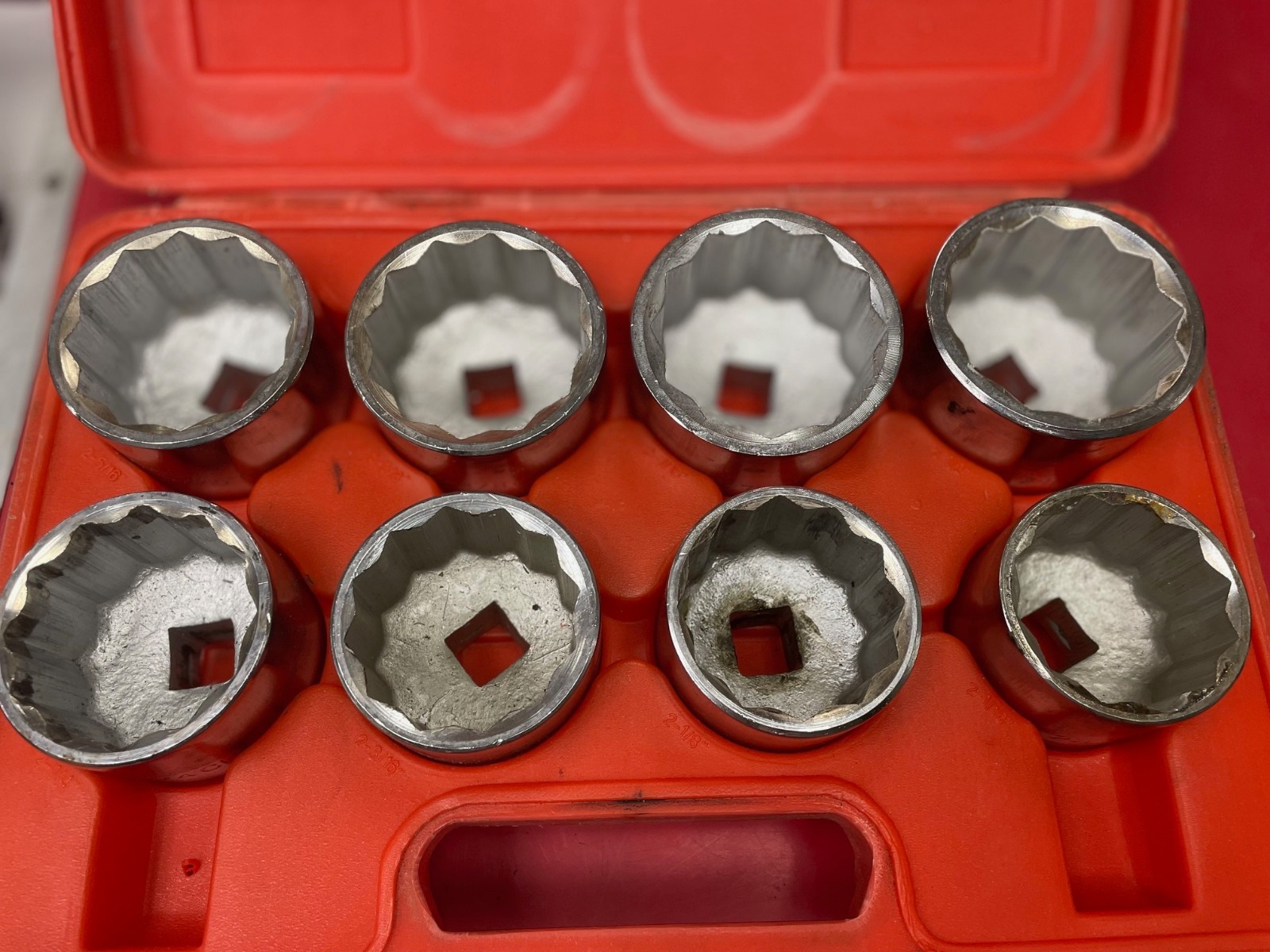 9pc 3/4″ Drive Socket Set 12 Points JUMBO Sockets 2 1/16″ to 2 1/2″ & Red Case