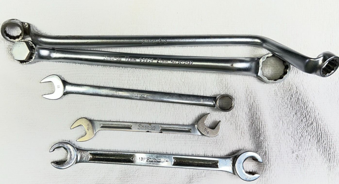Snap on Wrenches Various Styles and Sizes Lot of 5