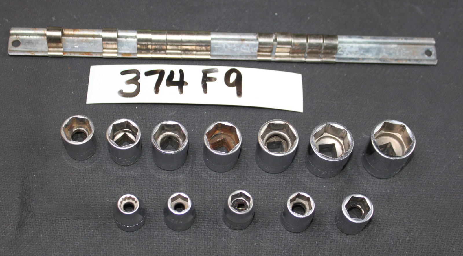 SNAP ON 11-PIECE SOCKETMETRIC 6PT 9mm- 19mm PLUS 12 PT 8mm SHALLOW DEPTH CHROME