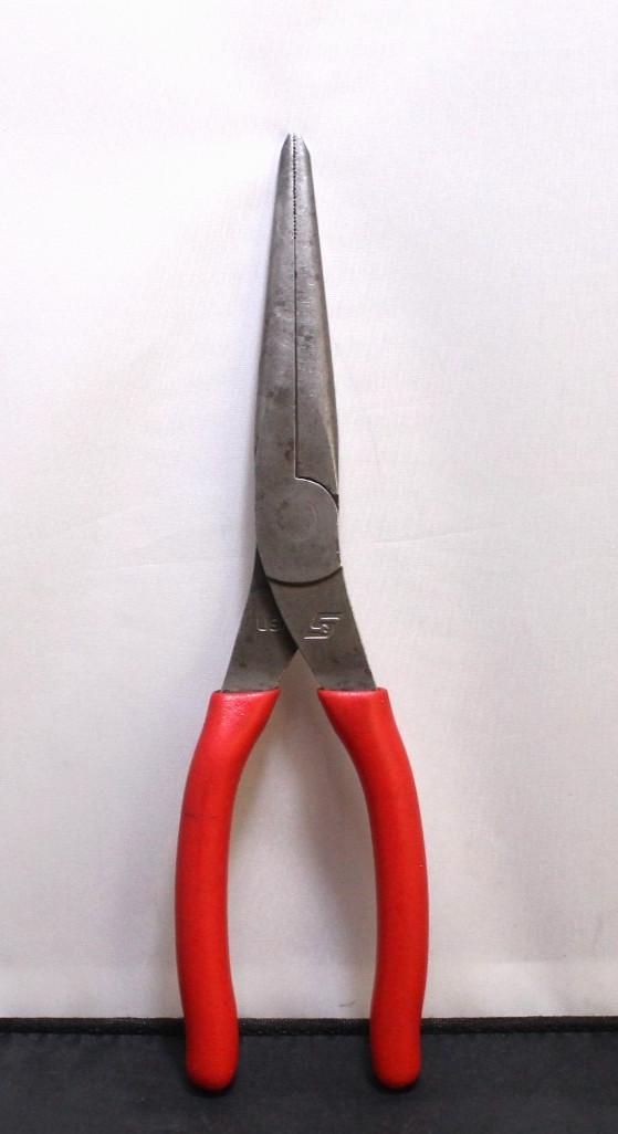 SNAP ON TOOLS USA 97ACF 9″-inch Needle Nose Pliers Red Soft Grip