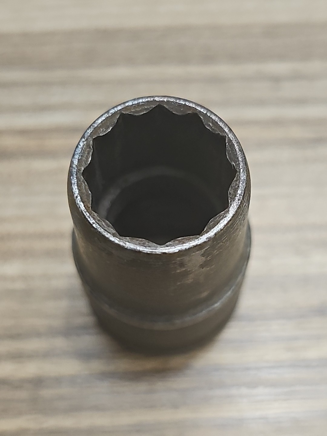 Vintage, S-K 1/2″ Drive, 6 Point, 9/16 Shallow Knurled Socket. 40118