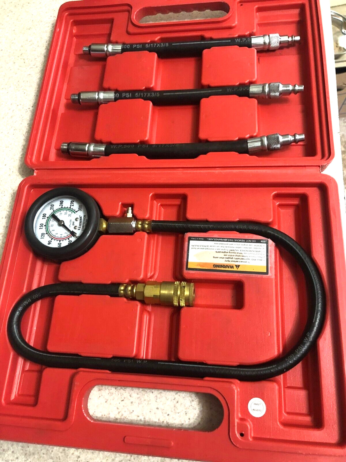 US GENERAL Universal Disconnect Compression Gauge Set 95187/ YTP006735 With Case