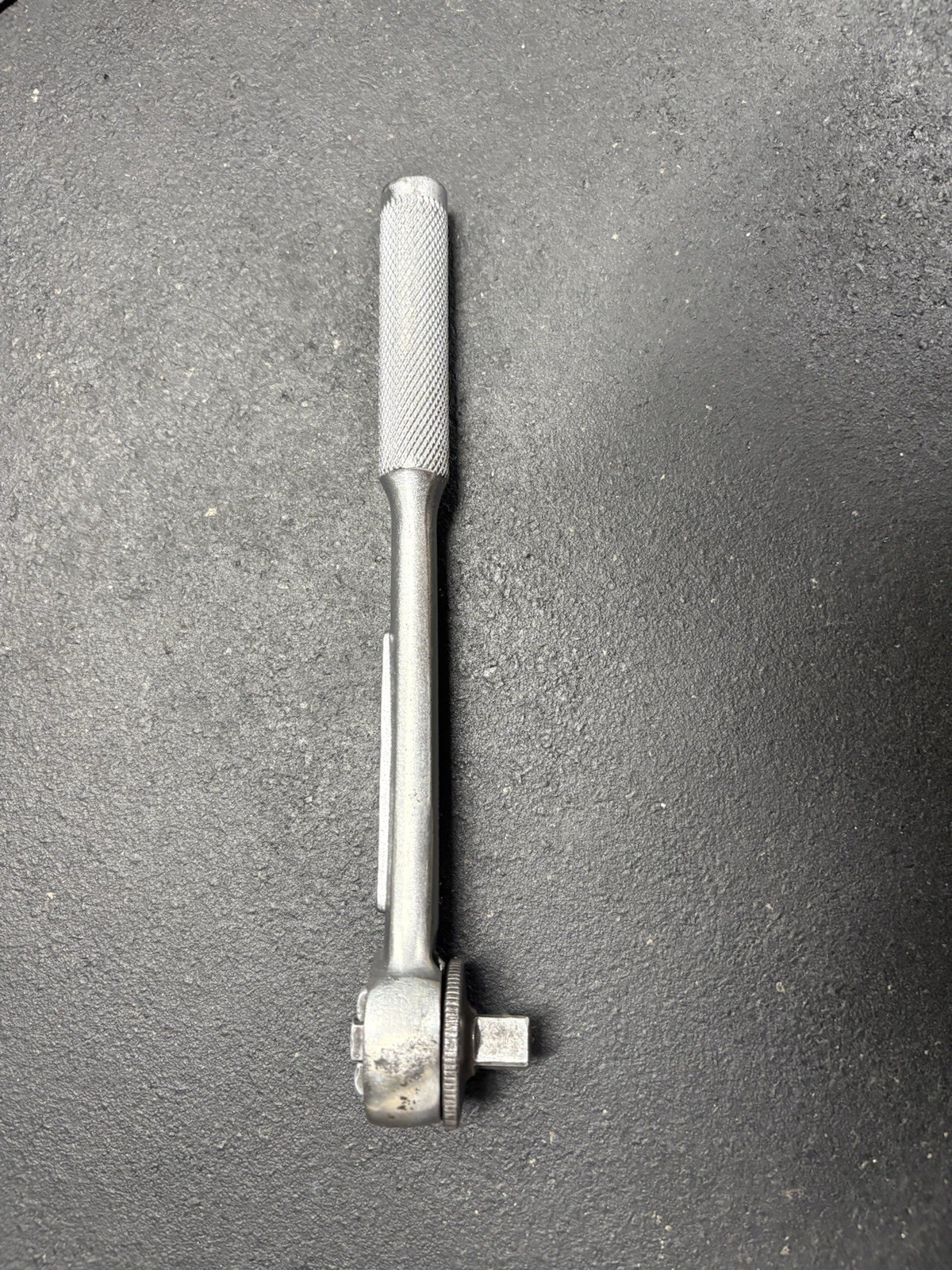 Easco USA 3/8″ Drive Round Head Fine Tooth RHFT Ratchet No 721109