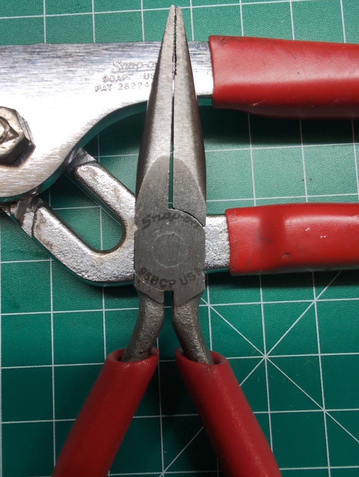 Snap-on Tool Set 91ACP 9″ Adjustable Joint Pliers & 95BCP Needle Nose Pliers USA