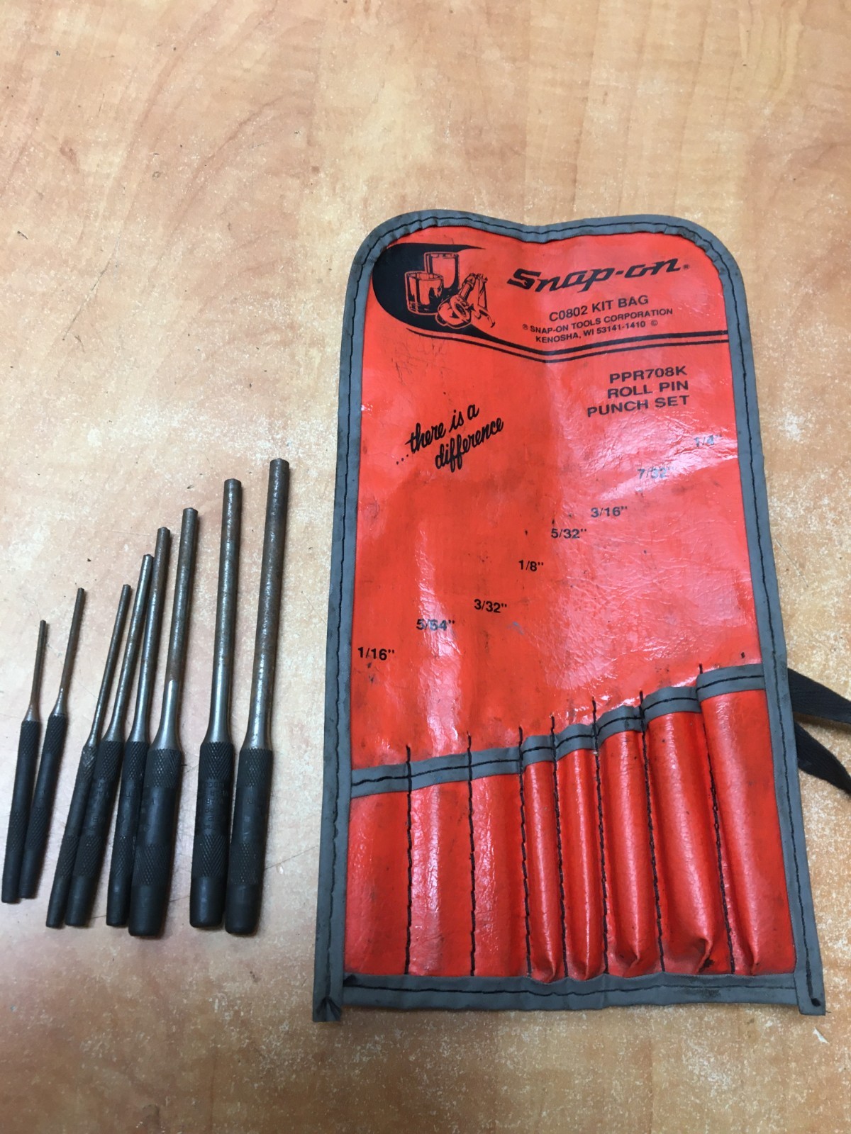 Snap-On Tools Model PPR708K 1/16″ – 1/4″ Roll Pin Punch Set