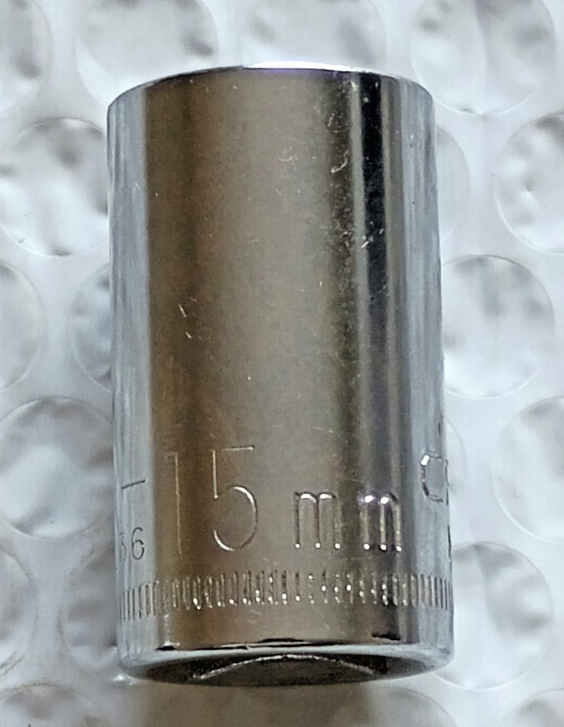 CRAFTSMAN TOOLS USA V44236, 1/2″ DRIVE, 15MM. SOCKET, SHALLOW, 12 POINT.